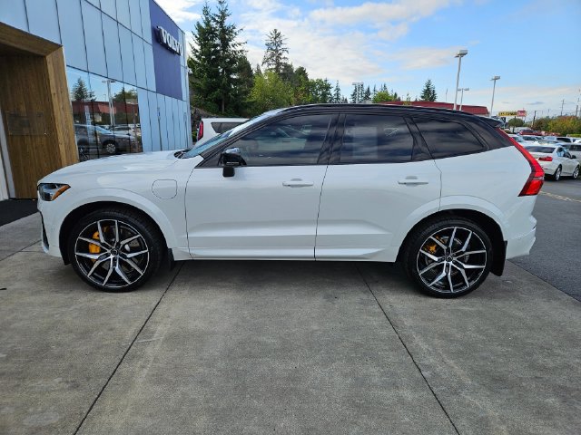Used 2026 Volvo XC60 T8 Polestar w/ Protection Package Premier AWD/4WD image 8