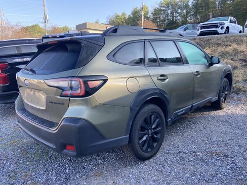 Used 2023 Subaru Outback Onyx Edition image 4