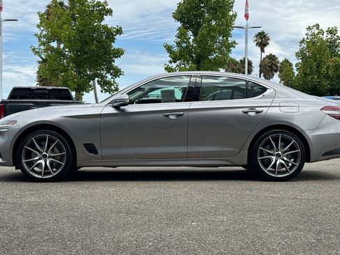 Used 2026 Genesis G70 2.5T RWD image 2