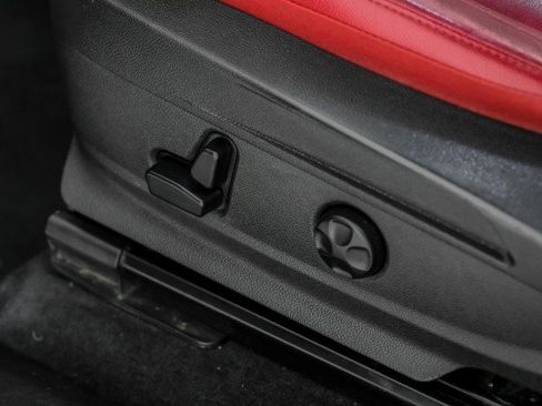 Used 2019 Alfa Romeo Stelvio RWD image 29