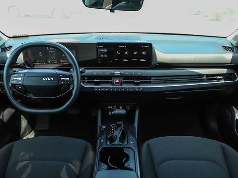 Used 2026 Kia K4 FWD image 12