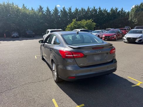 Used 2015 Ford Focus Titanium FWD image 8