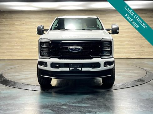Used 2023 Ford F250 Lariat w/ Lariat Ultimate Package AWD/4WD image 9