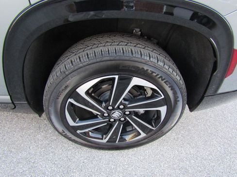 Used 2025 Buick Enclave Sport Touring image 10