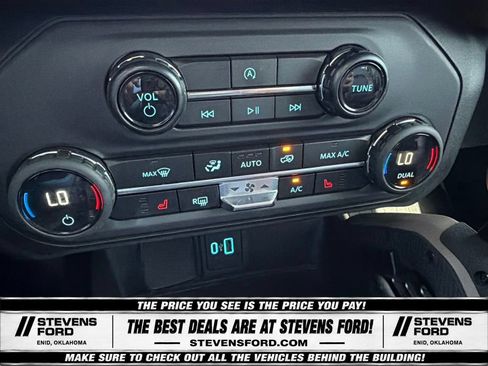 Used 2024 Ford Bronco Outer Banks w/ Sasquatch Package AWD/4WD image 31