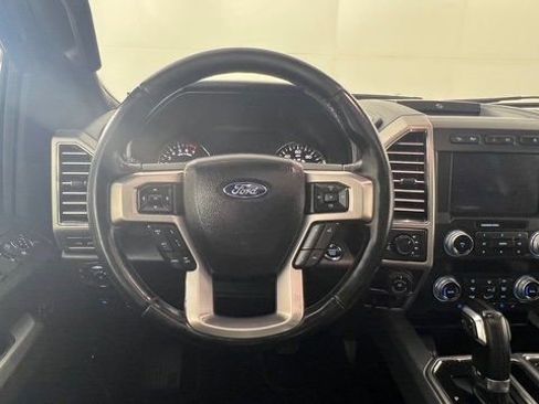 Used 2020 Ford F150 Platinum w/ Equipment Group 701A Luxury image 39