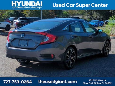 Used 2019 Honda Civic Sport image 5