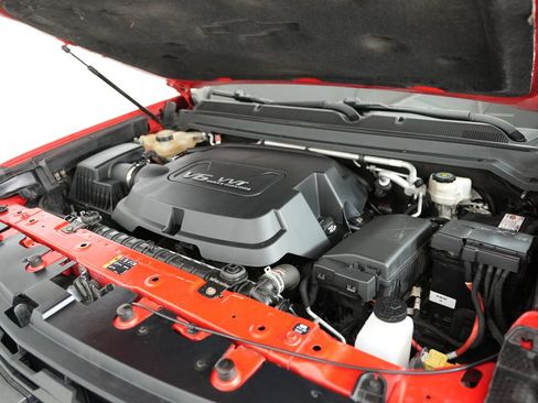 Used 2015 Chevrolet Colorado Z71 w/ LPO, Gearon Divider Package image 48