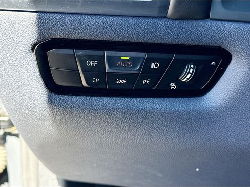 Used 2023 BMW M850i xDrive Convertible image 34