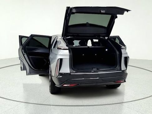Used 2024 Cadillac Lyriq Tech w/ Driver Assist Package RWD image 17