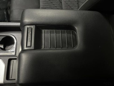 Used 2017 Toyota Tundra SR5 image 19