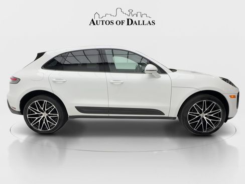 Used 2023 Porsche Macan AWD/4WD image 6