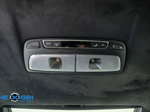 Used 2024 Kia Telluride SX Prestige X-Pro AWD/4WD image 32