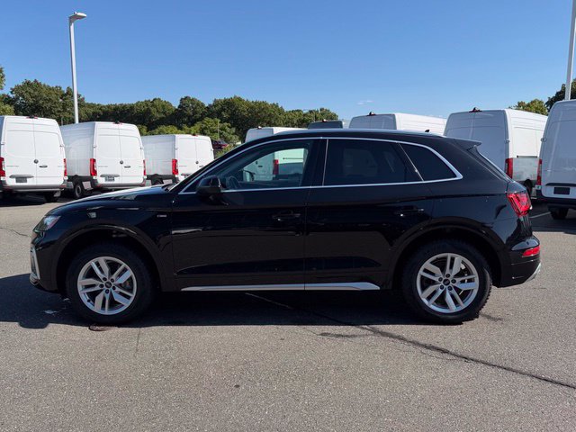 Used 2022 Audi Q5 2.0T Premium w/ Convenience Package AWD/4WD image 4