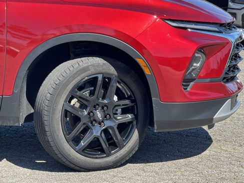 Used 2024 Chevrolet Blazer LT w/ Convenience Package image 12