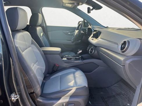 Used 2019 Chevrolet Blazer LT w/ Sound & Technology Package image 19
