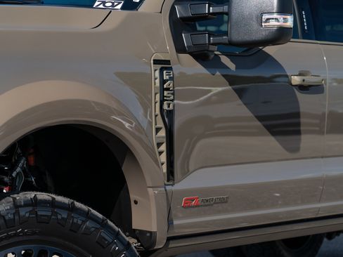 New 2026 Ford F450 Platinum w/ Platinum Plus Package AWD/4WD image 61