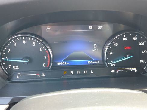 Used 2025 Ford Explorer ST AWD/4WD image 10