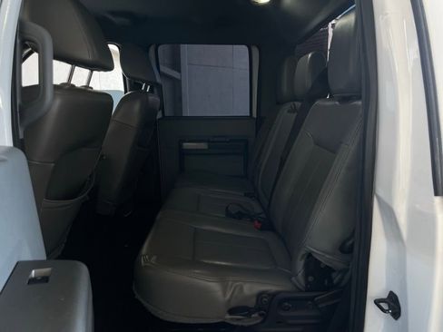 Used 2011 Ford F250 XLT w/ XLT Premium Pkg image 14