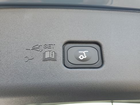 New 2026 Lincoln Nautilus Premier w/ Equipment Group 102A AWD/4WD image 34