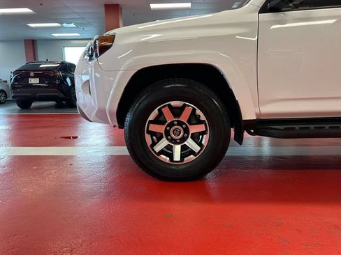 Used 2024 Toyota 4Runner TRD Off-Road Premium w/ Off Road Premium Plus Package AWD/4WD image 25