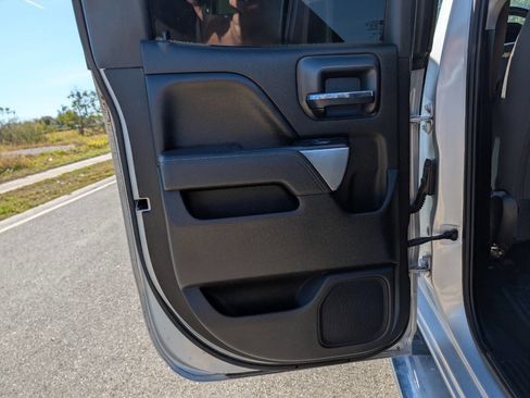 Used 2017 Chevrolet Silverado 3500 LT w/ LT Convenience Package image 11