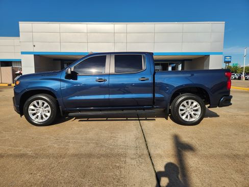 Used 2022 Chevrolet Silverado 1500 Custom w/ Safety Confidence Package RWD image 5