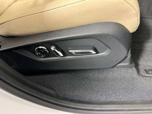 Used 2025 Acura MDX FWD w/ Technology Package image 7