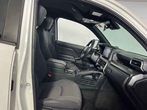 Used 2024 Toyota Tacoma SR5 image 27