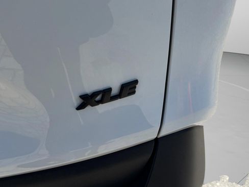 Used 2024 Toyota RAV4 XLE w/ Convenience Package FWD image 23
