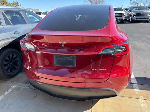 Used 2024 Tesla Model Y Long Range image 7