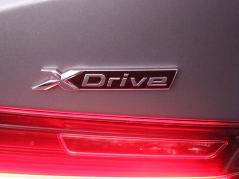 Used 2023 BMW 330e xDrive w/ M Sport Package AWD/4WD image 67