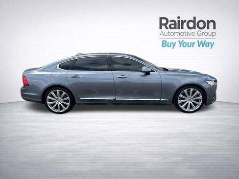 Used 2018 Volvo S90 T8 Inscription w/ Convenience Package AWD/4WD image 8