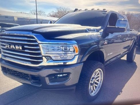Used 2023 RAM 3500 Limited image 2