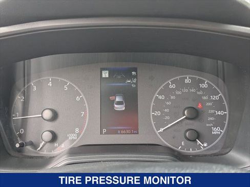 Used 2025 Toyota Corolla LE FWD image 16