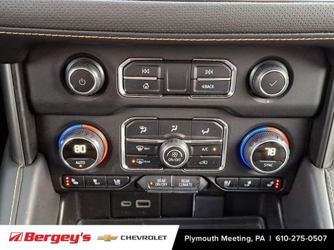 Certified 2024 Chevrolet Suburban Premier AWD/4WD image 19