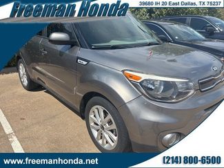Used 2018 Kia Soul + video 1