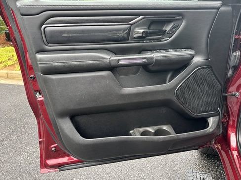 Used 2022 RAM 1500 Limited AWD/4WD image 11
