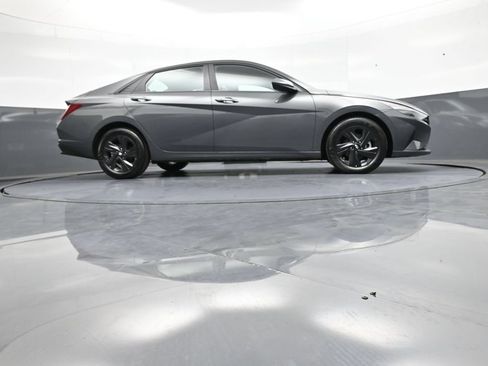Certified 2023 Hyundai Elantra SEL FWD image 28
