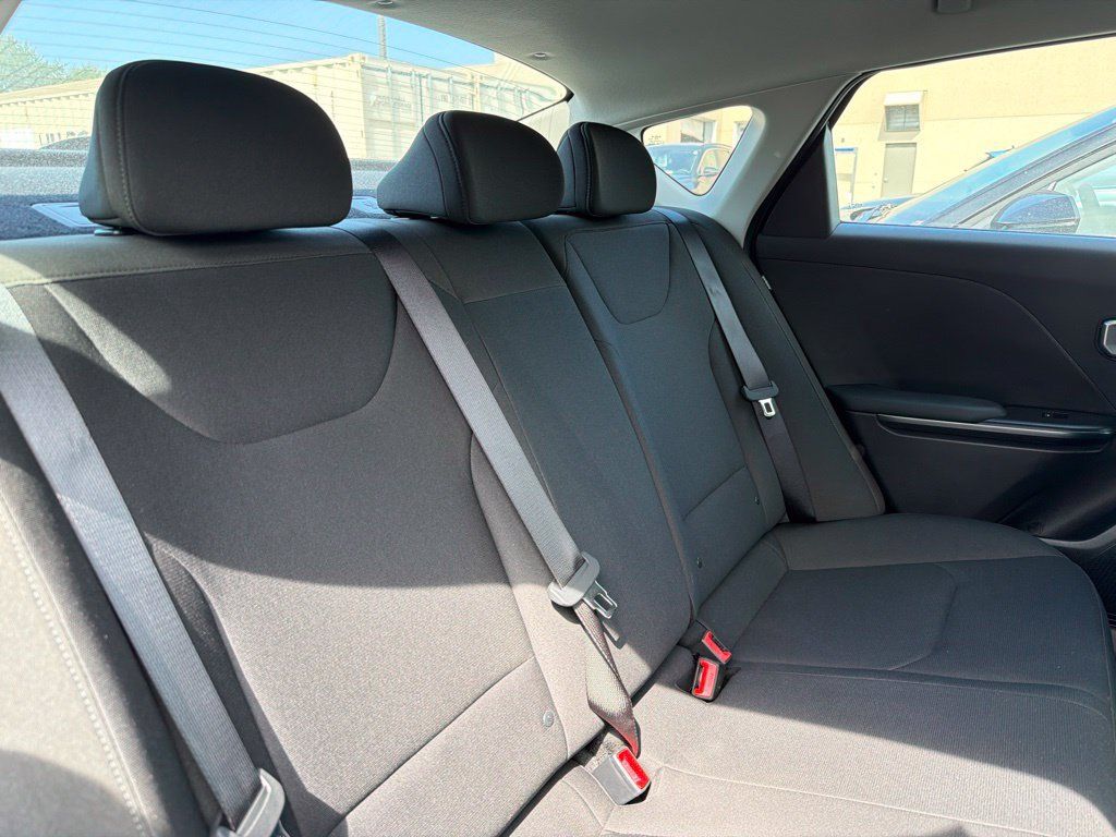 Used 2026 Kia K4 FWD image 22