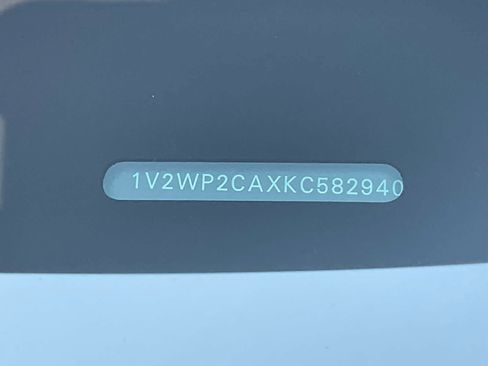 Used 2019 Volkswagen Atlas SE FWD image 33