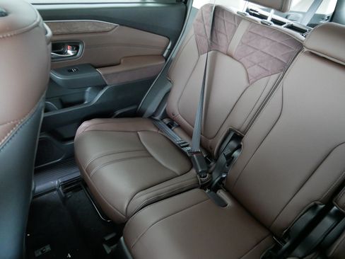 New 2026 Honda Pilot Elite image 12