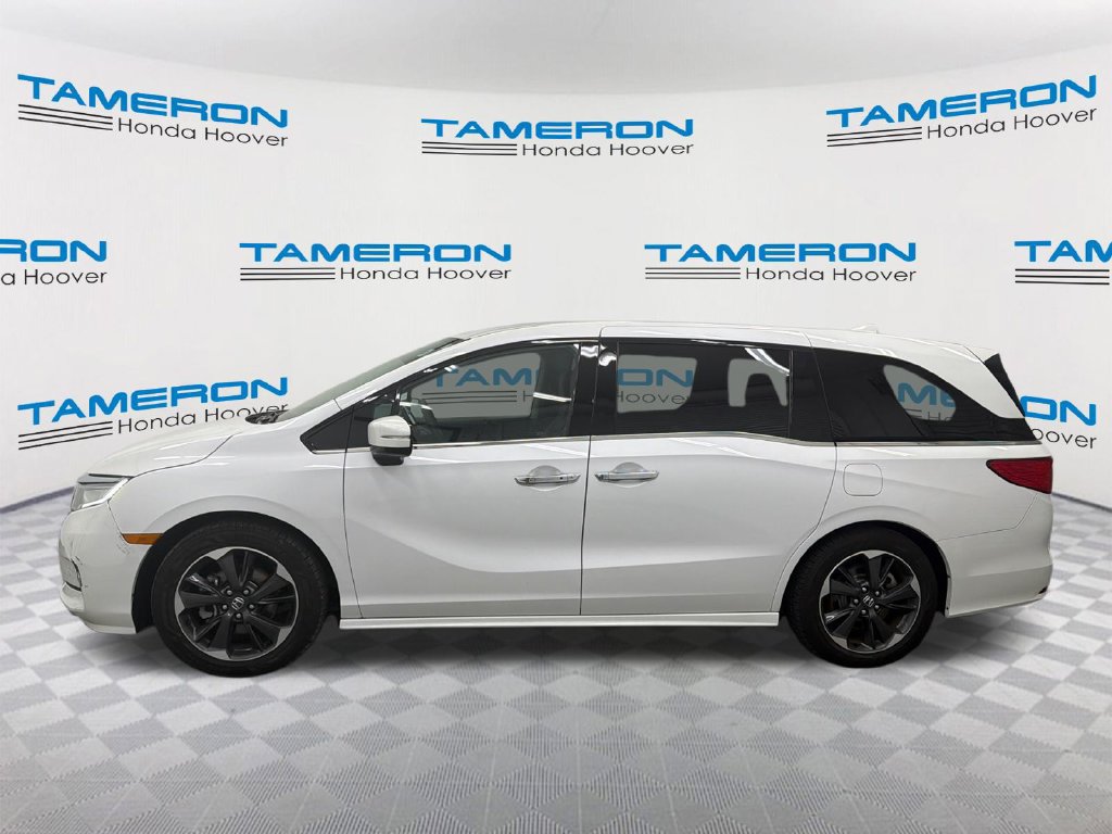 Used 2024 Honda Odyssey Elite image 2
