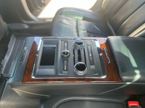 Used 2017 Lincoln Continental w/ Equipment Group 500A image 15