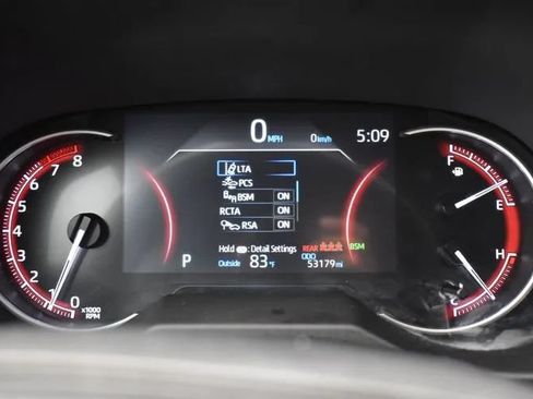 Used 2024 Toyota RAV4 XLE FWD image 27