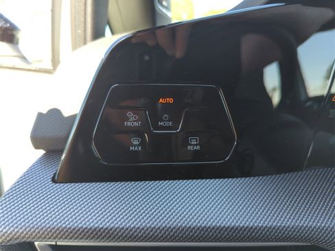 New 2026 Volkswagen Golf w/ Euro Style Package image 38