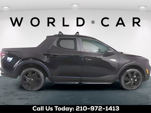 Used 2024 Hyundai Santa Cruz Night image 8