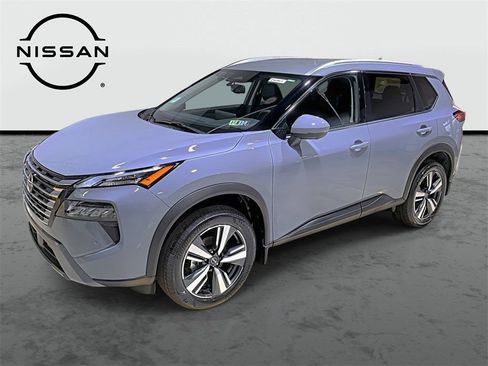 Used 2025 Nissan Rogue SL AWD/4WD image 1