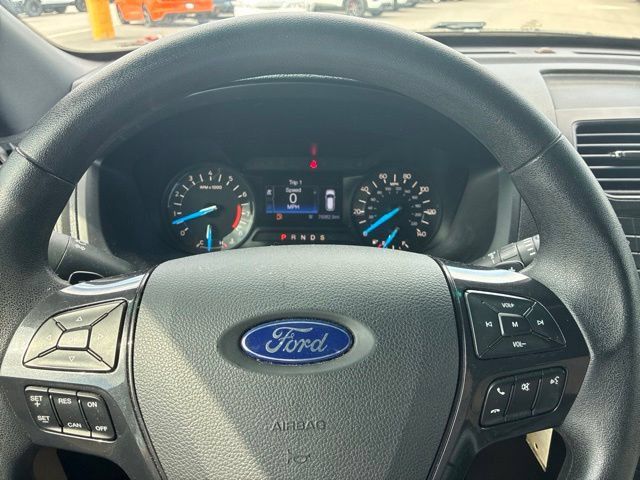 Used 2017 Ford Explorer FWD image 8