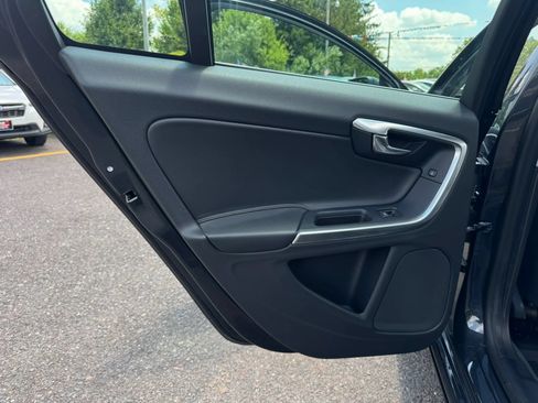 Used 2013 Volvo S60 T5 AWD/4WD image 18
